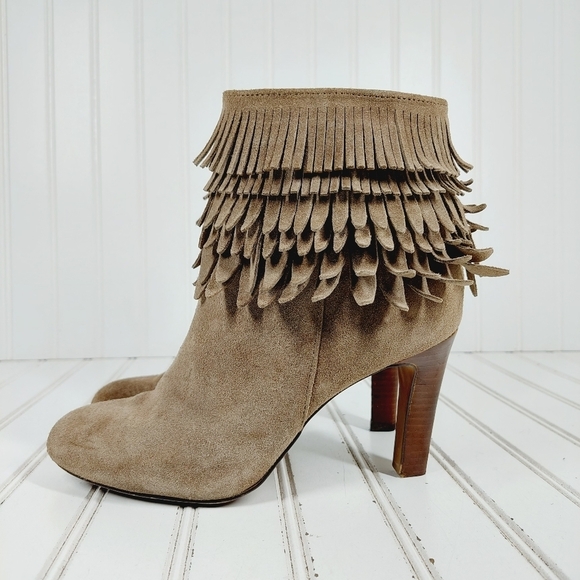 Isola Suede  Layton Havana Women's Brown Alaska Suede Fringe Booties E173 - Picture 1 of 12